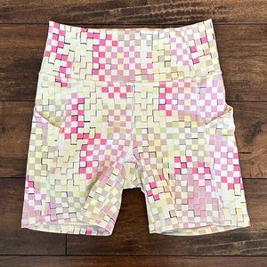 High-Waisted 6” Short
